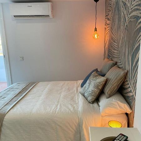 Apartamento Tres Banderas 埃斯特波纳 外观 照片