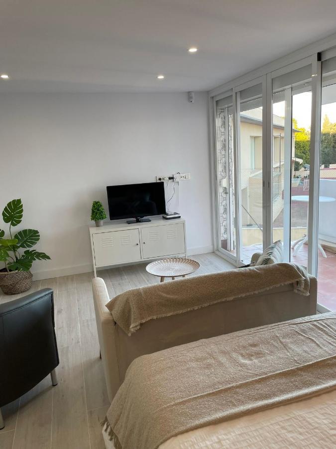 Apartamento Tres Banderas 埃斯特波纳 外观 照片