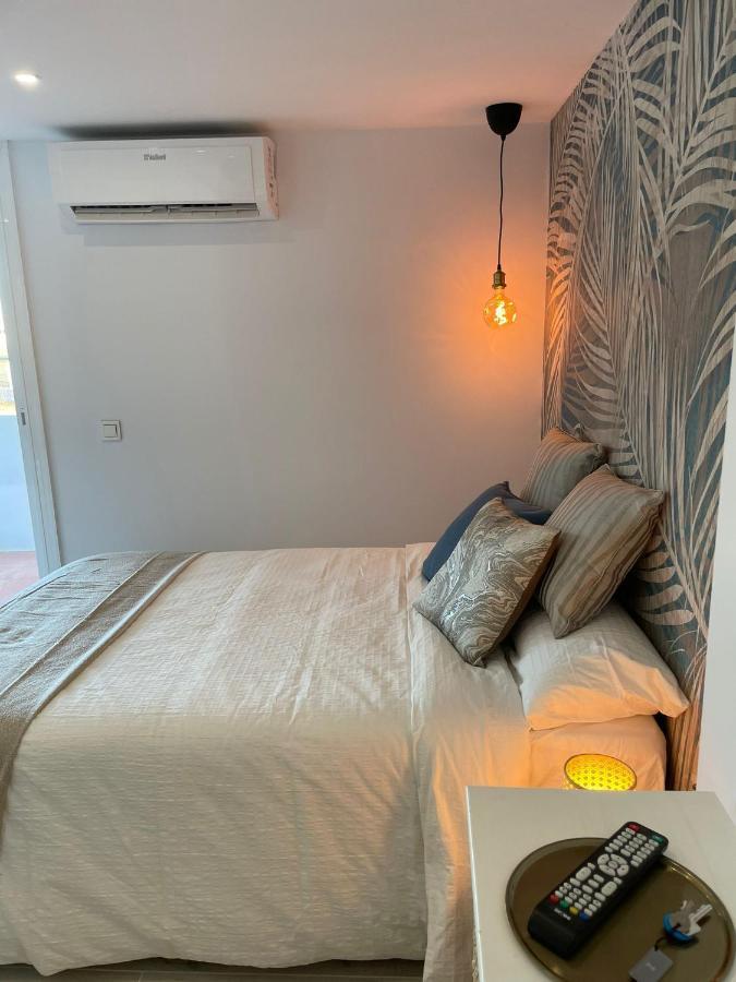Apartamento Tres Banderas 埃斯特波纳 外观 照片